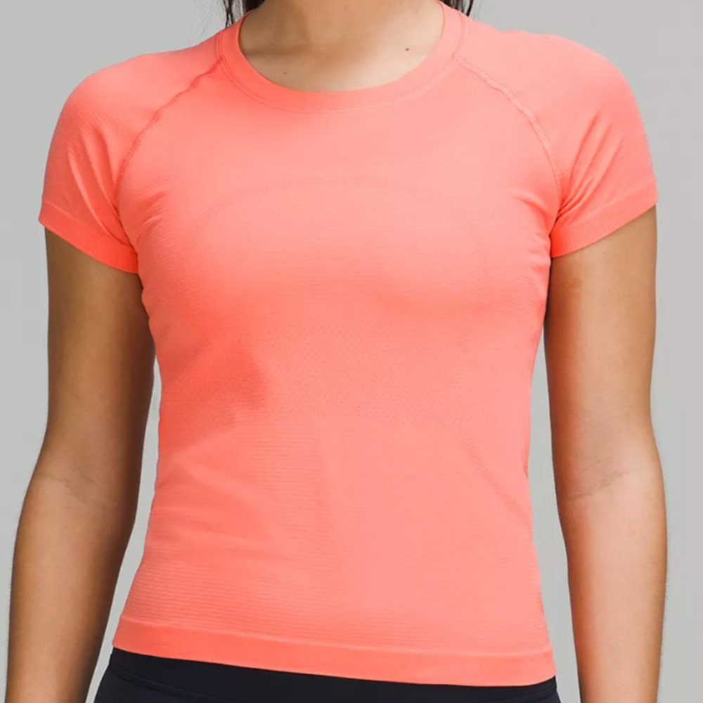 Lululemon Swiftly Tech Raspberry Cream SS Shirt *Race Length* Size 4